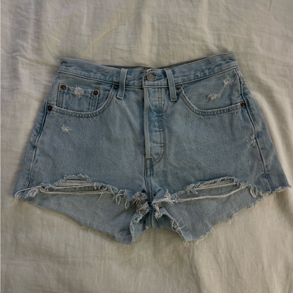 Levi’s shorts